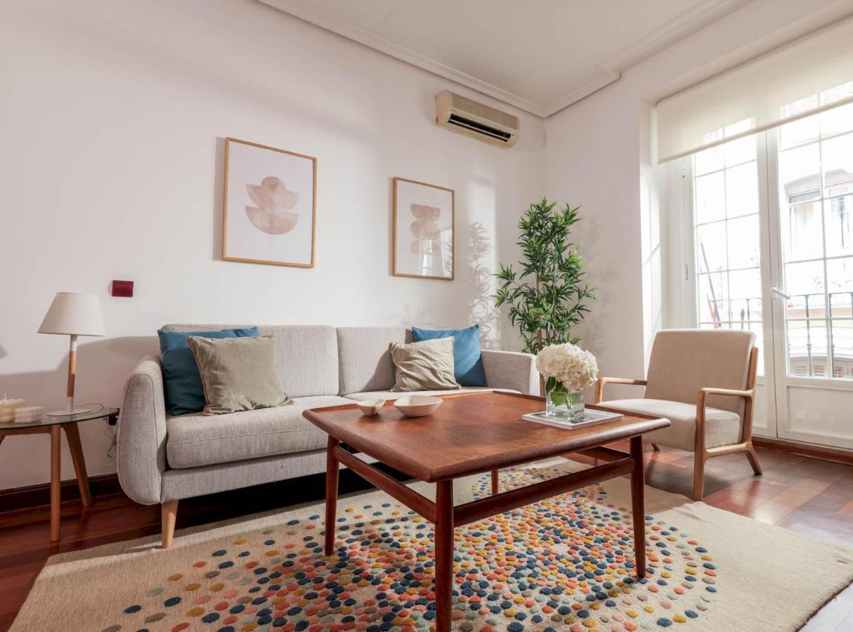 One Bedroom Apartment In Chueca Madri Exterior foto